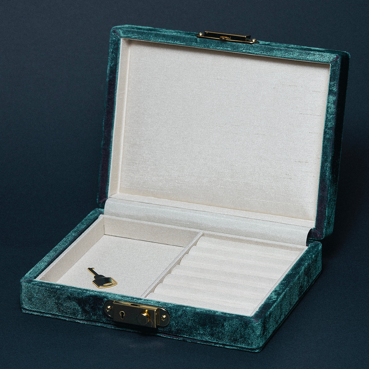 杣長 jewel box | velvet | petit – sharanpoi