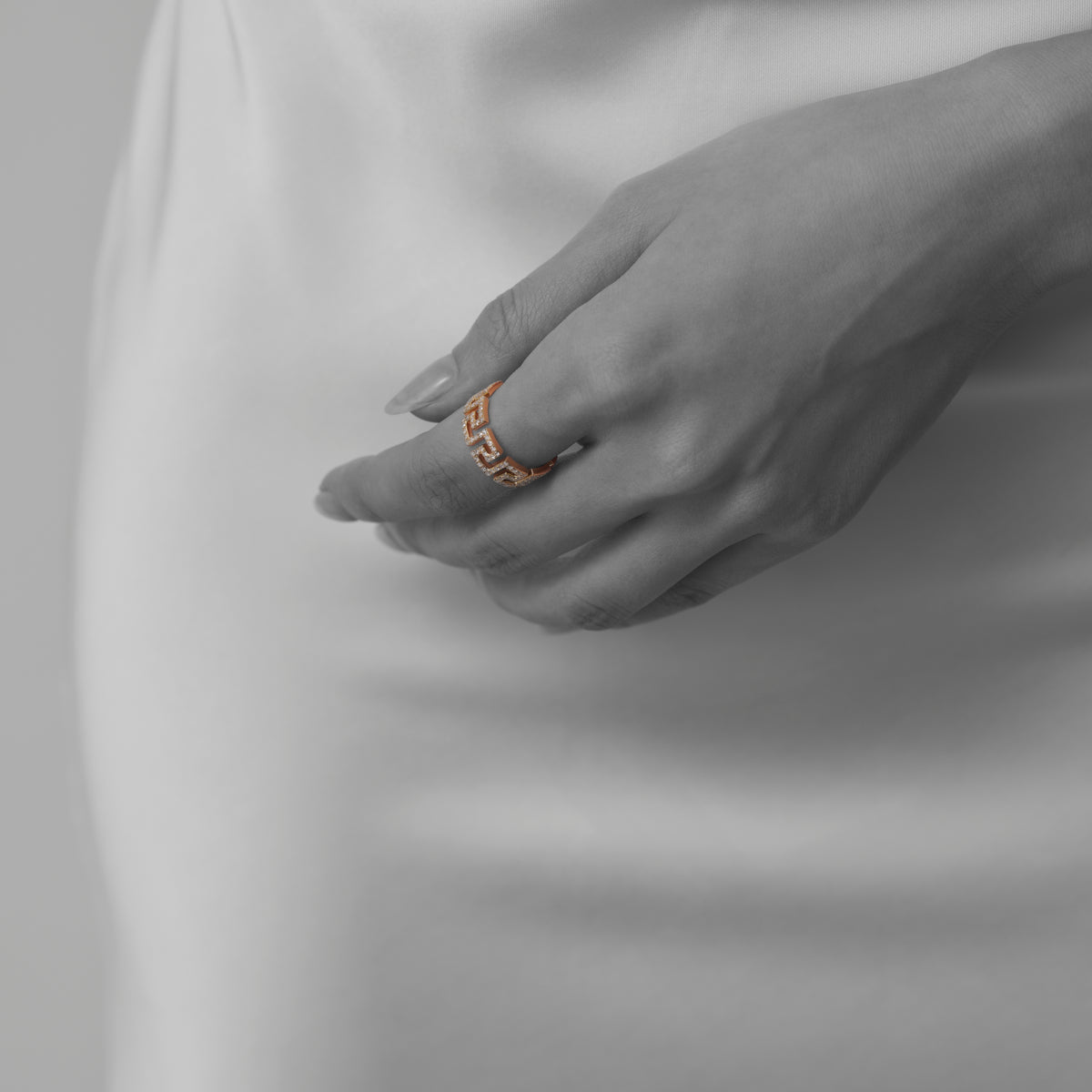 天の川 K18 meandros pave diamonds cuff ring – sharanpoi