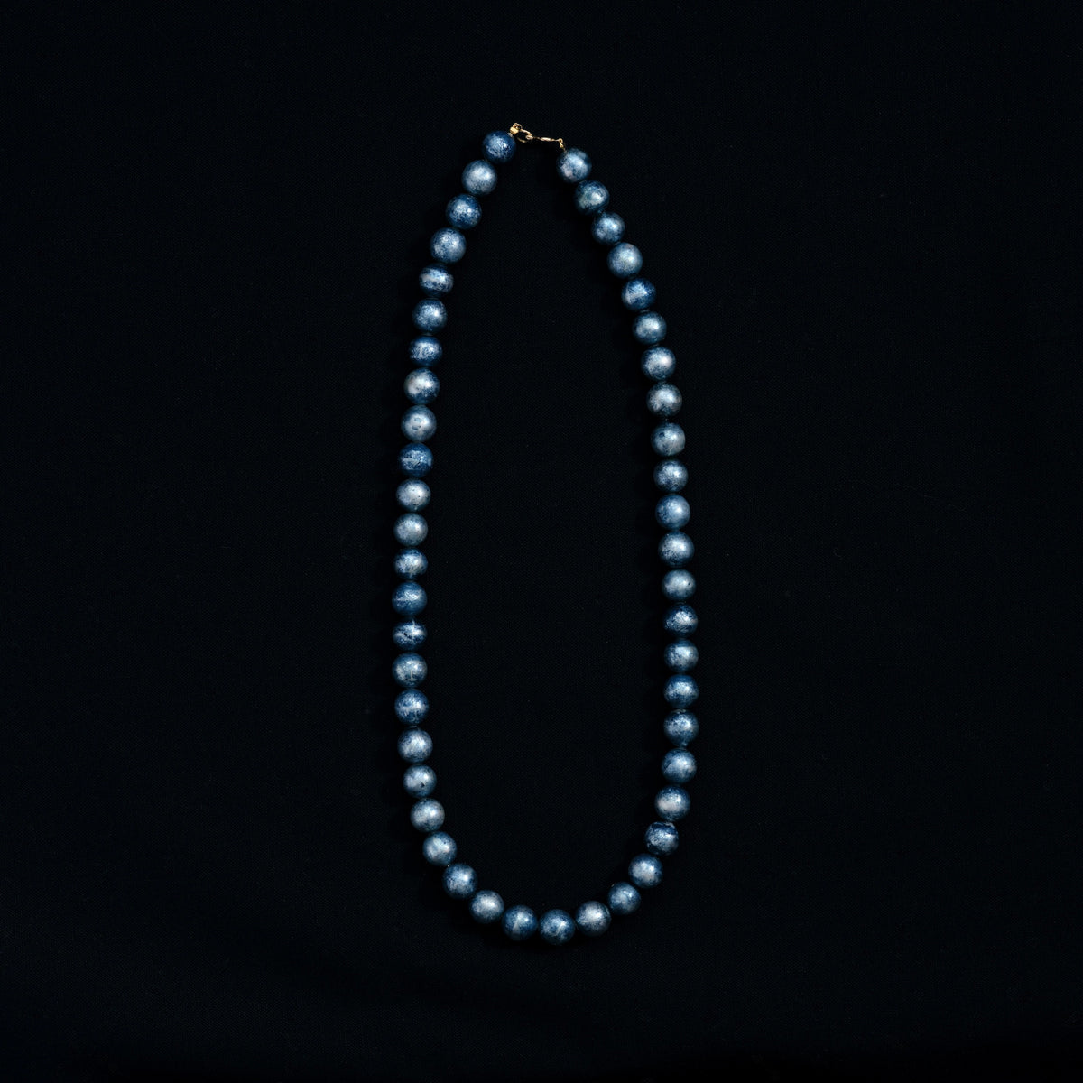 青藍 K18 indigo dyed 8mm akoya pearl necklace 415mm – sharanpoi