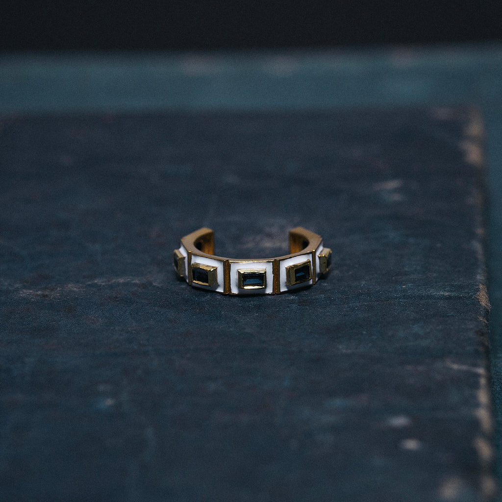 青藍 K18 sapphire with enamel eternity cuff ring