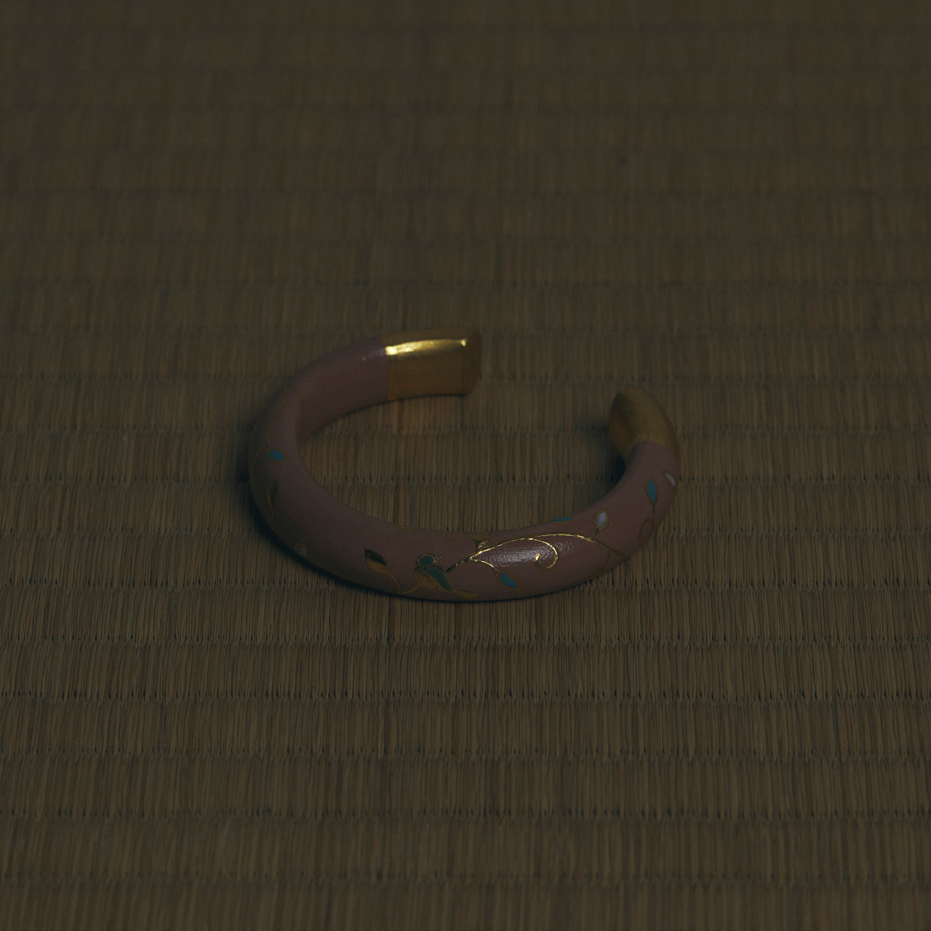 sharanpoi シャランポワ K18 古月hinji cuff バングル sharanpoi シャランポワ K18 古月hinji cuff バングル sharanpoi