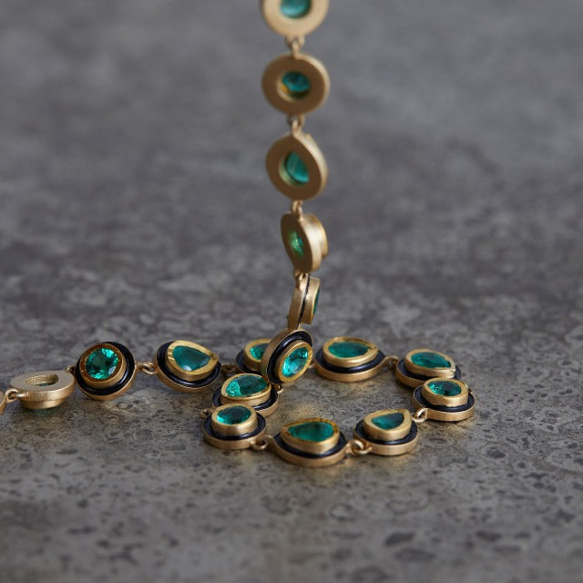 わかばえ K18 emerald with enamel necklace